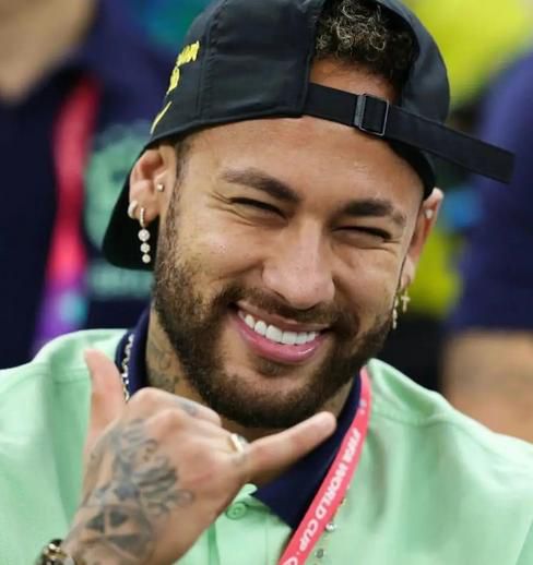 剧集讲述了目击了亦父亦母亦友的叔叔被杀的赵伊娜（金多美 饰），在10年后成为犯罪心理分析师，与怀疑自己是嫌疑人的重案组刑警金汉森（孙锡久 饰），一起揭开隐藏真相的故事。